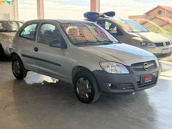 CHEVROLET CELTA 1.0 MPFI LIFE 8V FLEX 2P MANUAL CHEVROLET CELTA 1.0 MPFI LIFE 8V FLEX 2P MANUAL